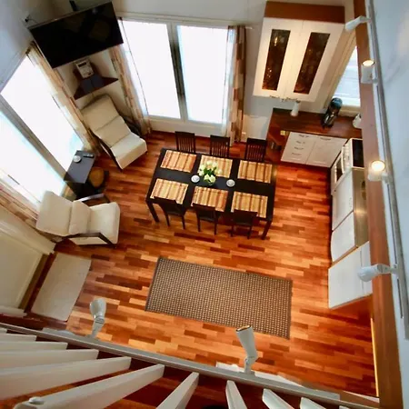 Leviroyal Golfvayla Apartament